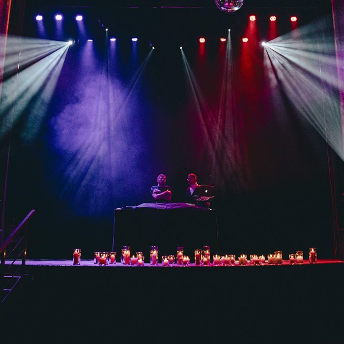 Vaudeville Anniversaire Disco Thème stage DJ